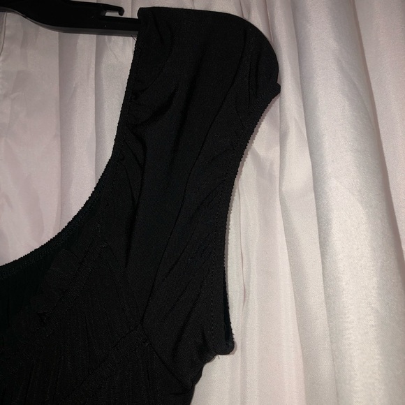 Muse Little Black Dress - Picture 4 of 8